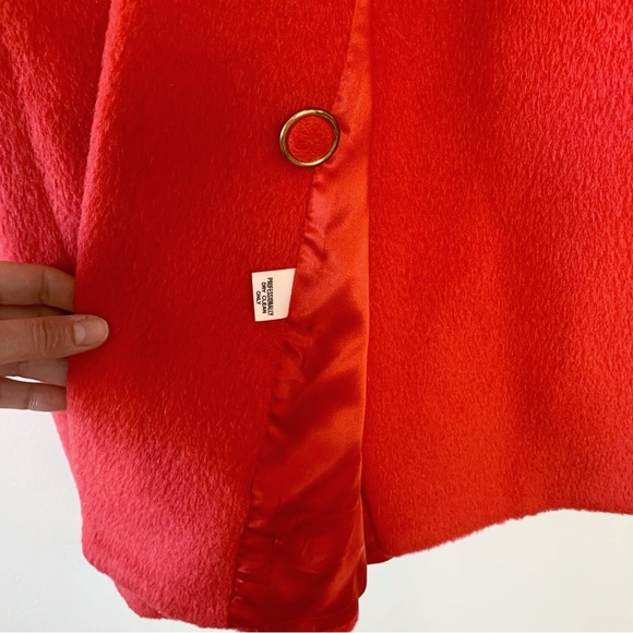 PRICE DROP Vintage Double Breasted Red Coat Fur Neckline 1960s 1970s Approx S/M - Picture 10 of 17